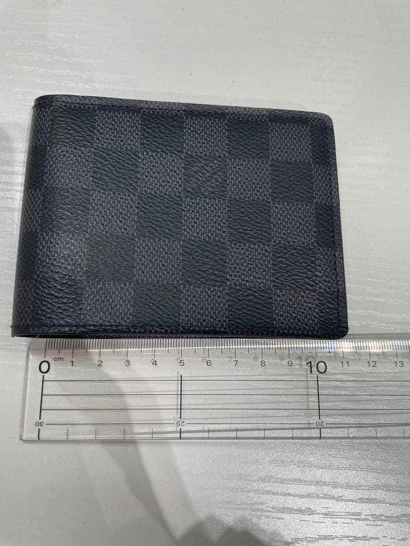 ルイヴィトン　ダミエ　ブラック チェック柄 二つ折り財布