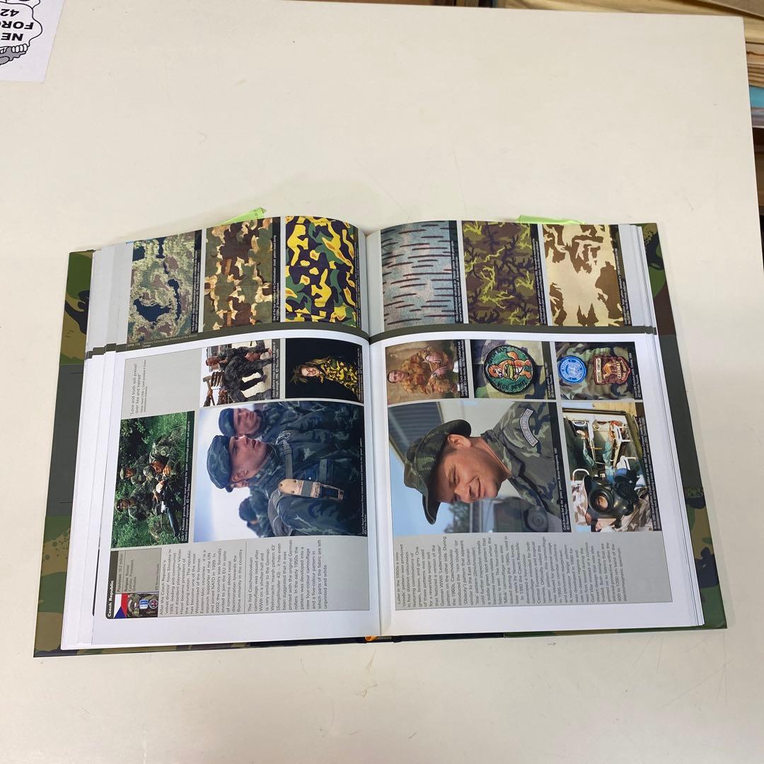 アート・デザイン・音楽 ISBN 0-954340-0-X