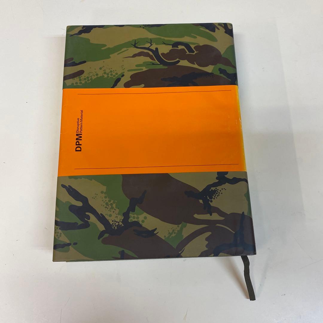 アート・デザイン・音楽 ISBN 0-954340-0-X