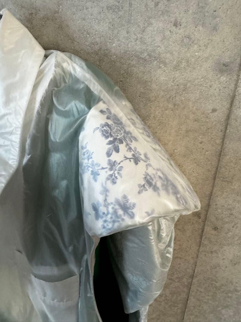 mikiosakabe フラワープリント ノースリーブジャケット