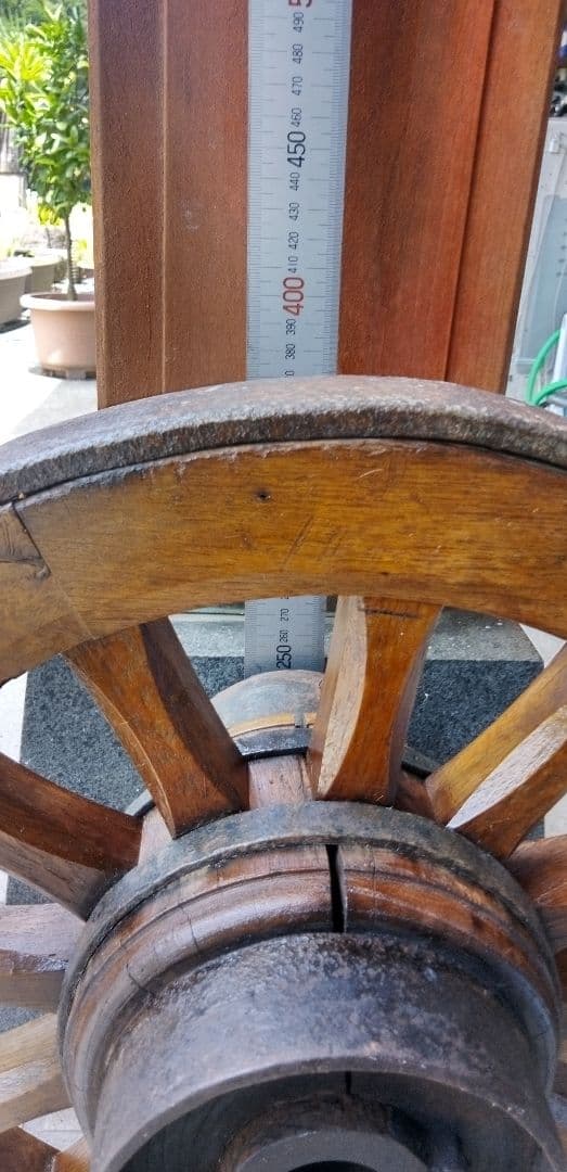 アンティーク　骨董　本物の馬車の車輪