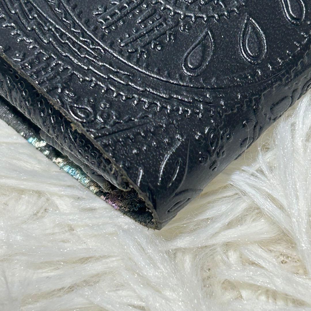 [極美品] 所作 ショサ 三つ折り財布 黒 ペイズリー柄 マルチカラー 高級感