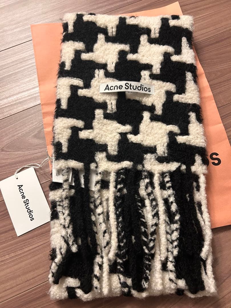Acne Studios アクネ ストゥディオズ マフラー