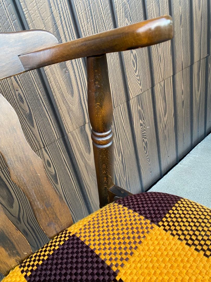 専用です　チェック柄ダイニングチェア　2脚ヒダカグ　レトロ　飛騨家具　木製イス