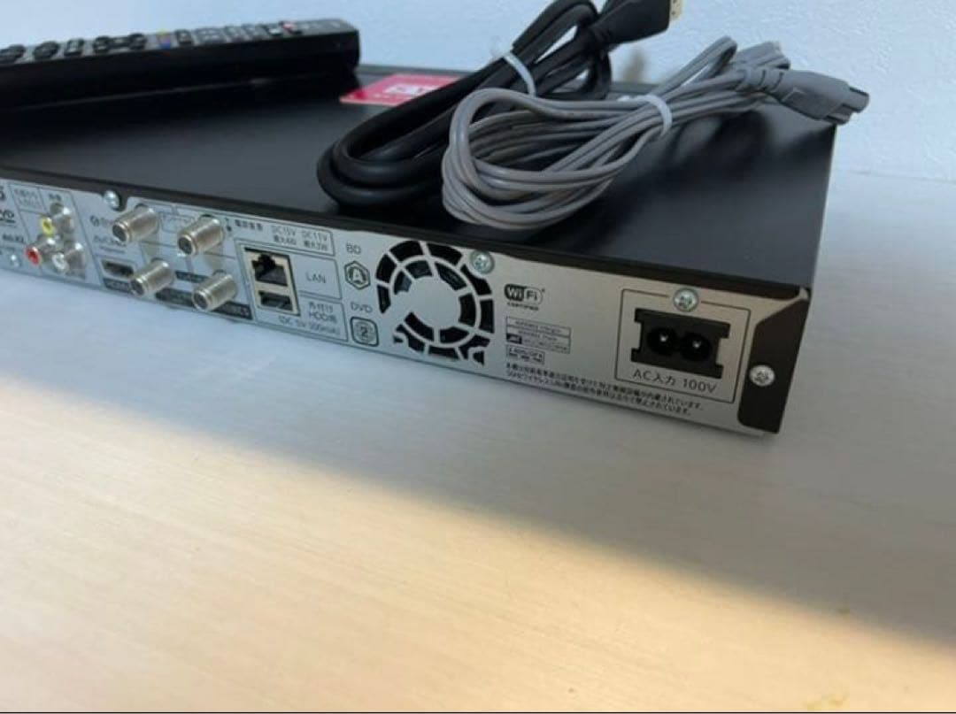 シャープ AQUOS BD-NW1000ブルーレイレコーダー1TB