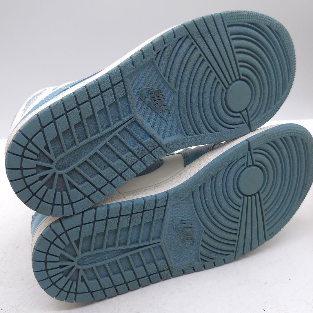 NIKE AIR JORDAN 1 MID ナイキ エアジョーダン スニーカー