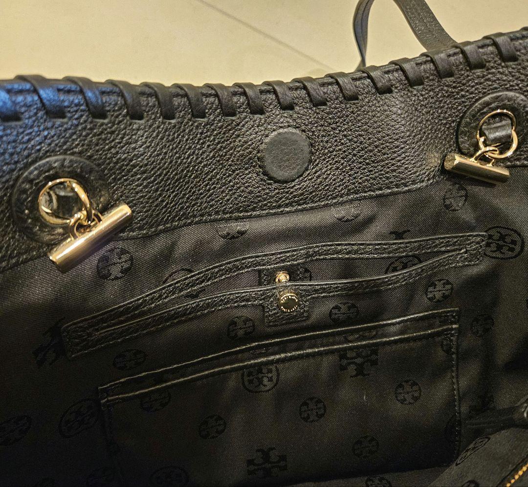 パンダ！！トリーバーチTory Burch　レザーショルダーバッグ