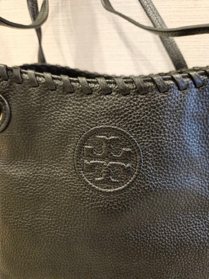 パンダ！！トリーバーチTory Burch　レザーショルダーバッグ