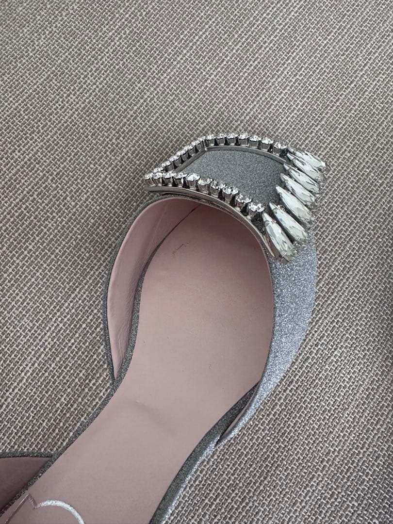 roger vivier ロジェヴィヴィエ フラットシューズ