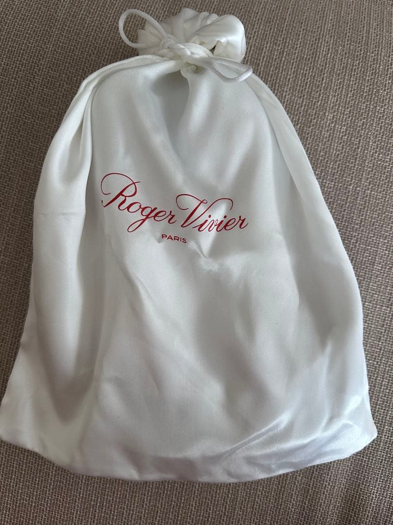 roger vivier ロジェヴィヴィエ フラットシューズ