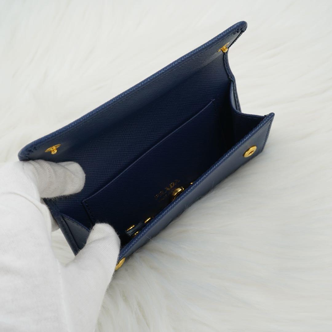 新品未使用品　箱・カード付き　PRADA プラダ　キーケース　サフィアーノレザー