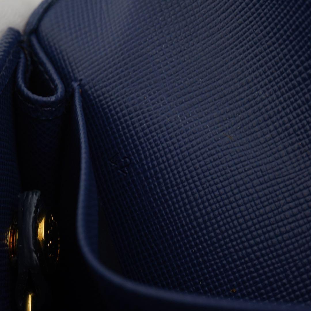 新品未使用品　箱・カード付き　PRADA プラダ　キーケース　サフィアーノレザー