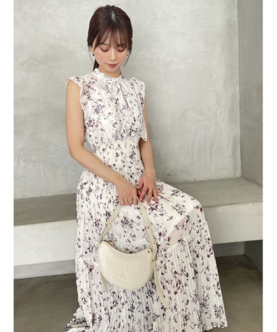 SNIDEL Sustainable フリルプリントワンピース