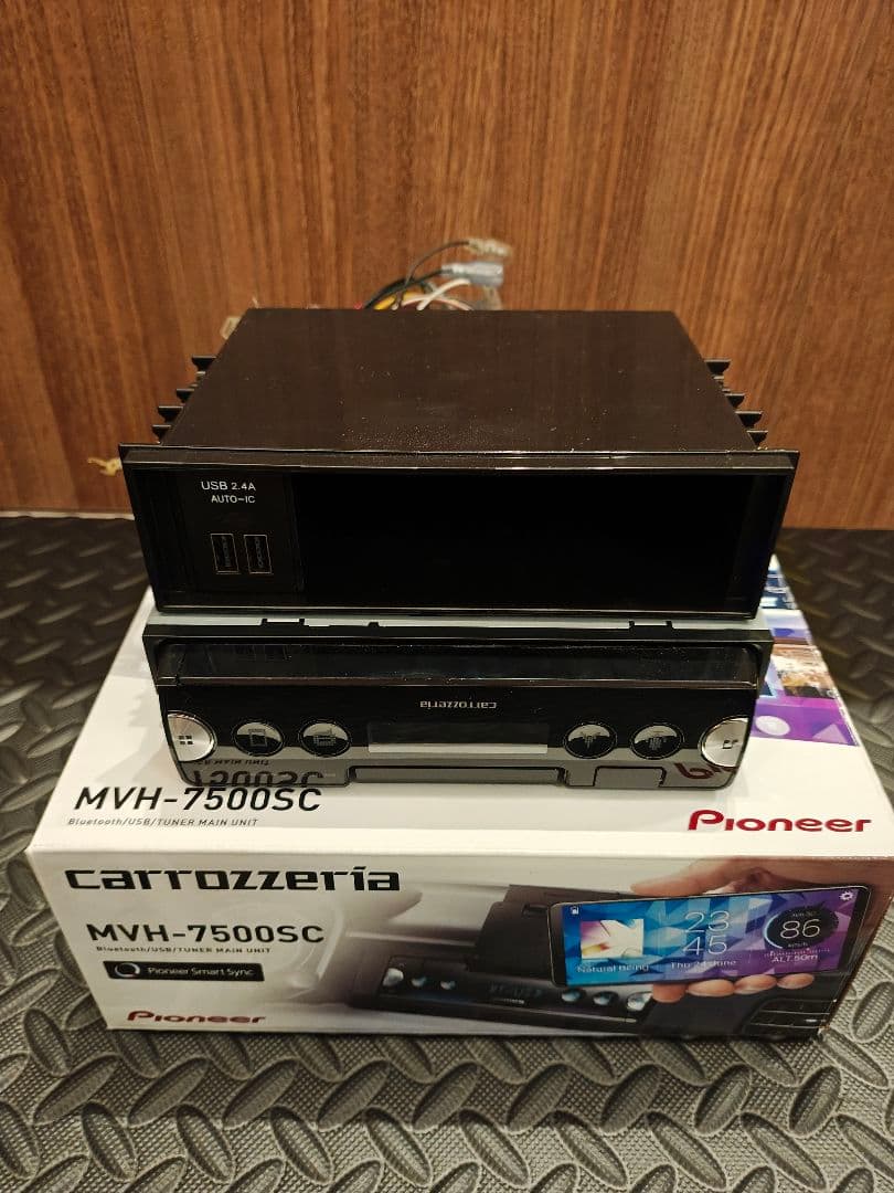 Pioneer MVH-7500SC ヘッドユニット