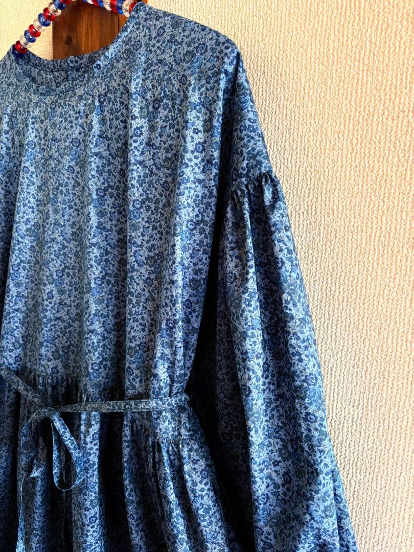 LIBERTY リバティ　ハンドメイド　ワンピース　ブルー　青　handmade