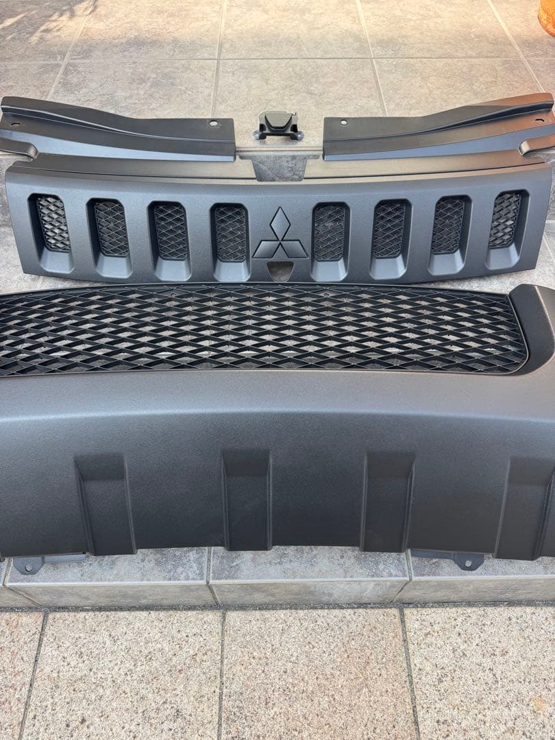 デリカd5 前期　バンパーエクステンション　本物ラプターライナー塗装