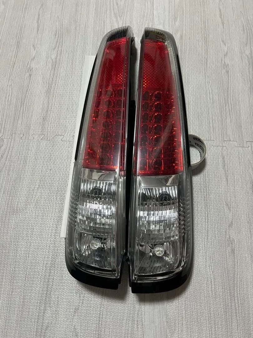 テールランプ 赤/クリア 2個セット