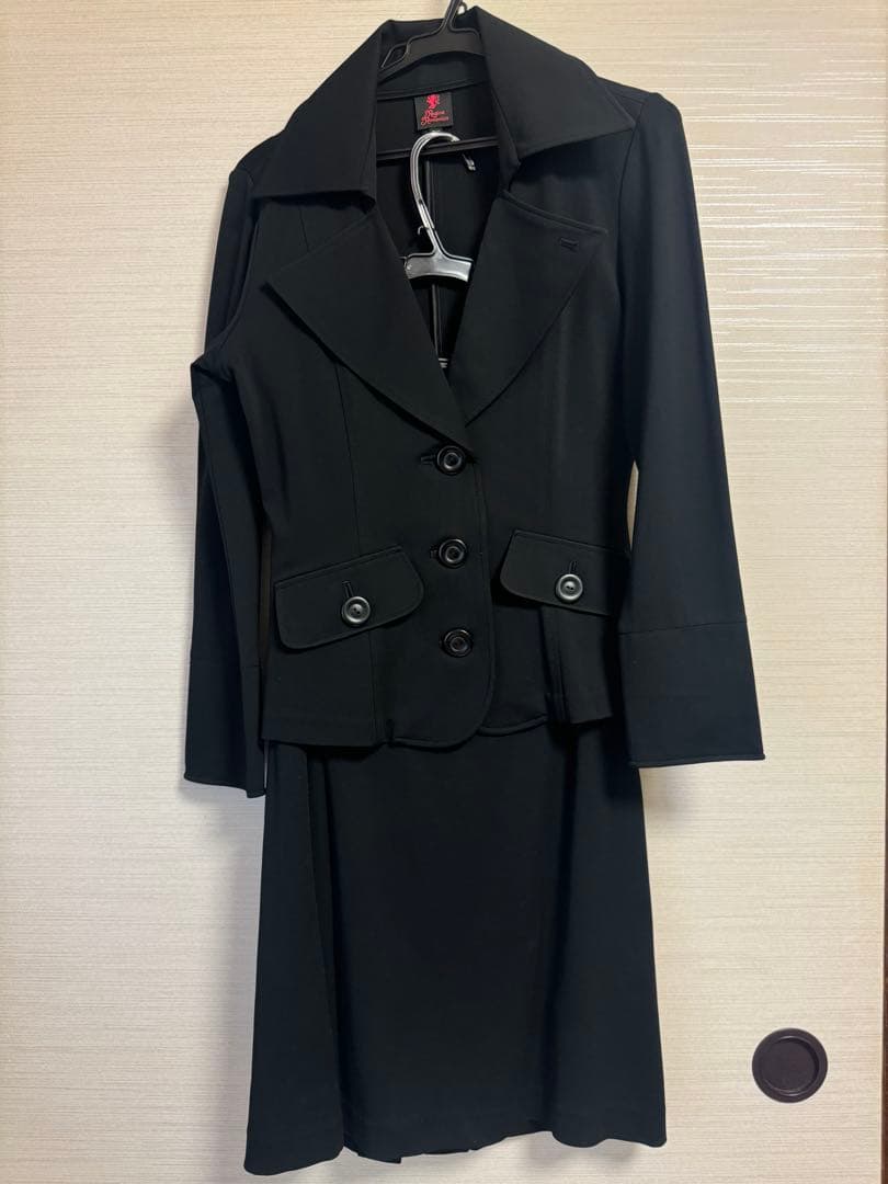 Regina Romanticoブラックスーツ フォーマルセットアップ 正式参拝