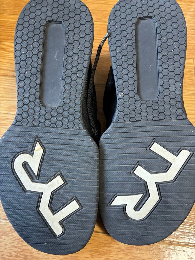 ウエイトトレーニング TYR L-1 M9 26.3cm