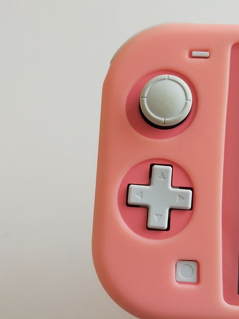 任天堂 Nintendo Switch lite コーラル ピンク 本体のみ