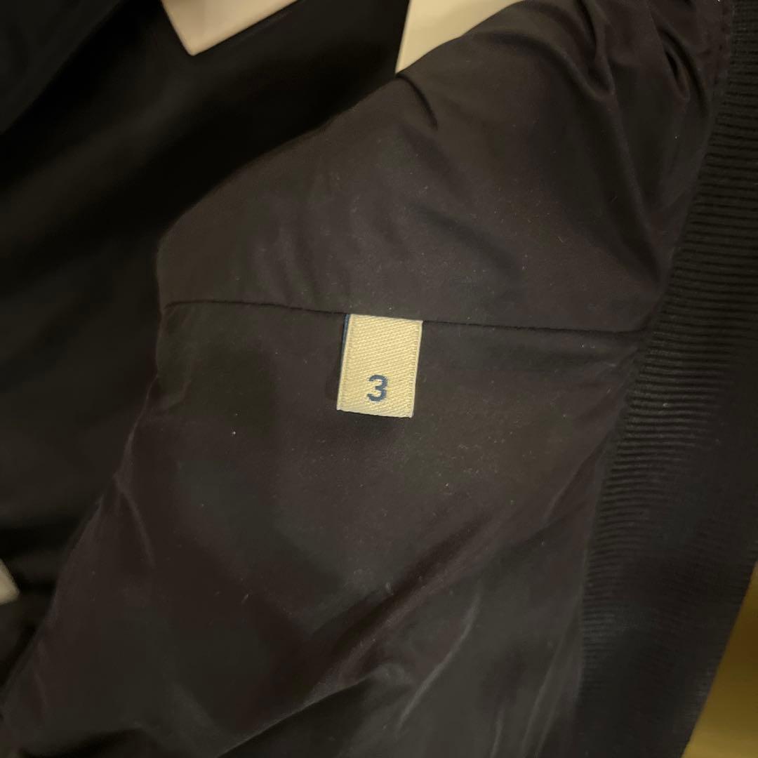 ＠*海様 MONCLER ネイビー ダウンベスト