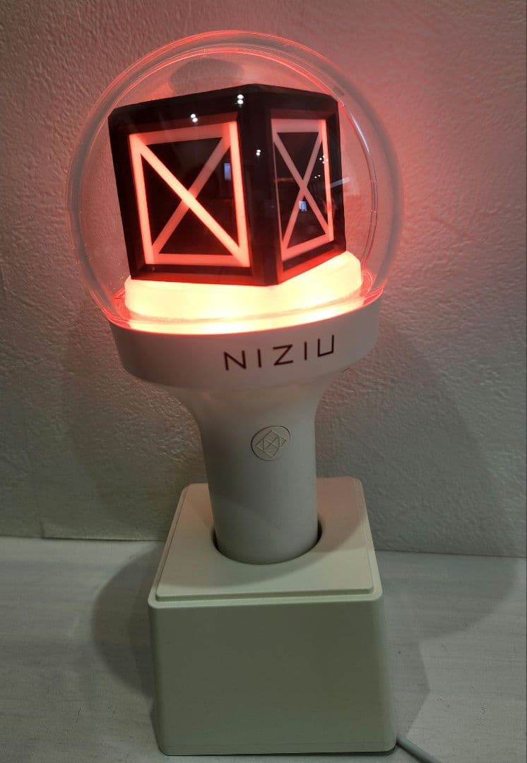 NIZIU ペンライト　2回ほど使用☆