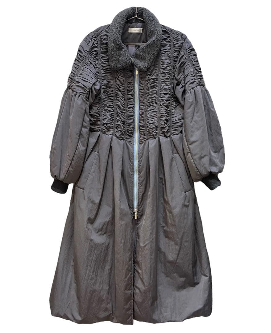 Eimee Law シャーリング中綿ロングコート　即日発送可能　グレー