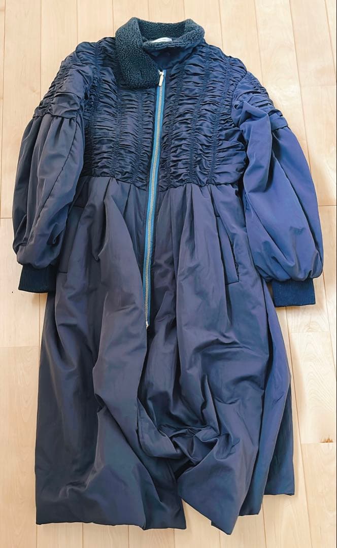 Eimee Law シャーリング中綿ロングコート　即日発送可能　グレー