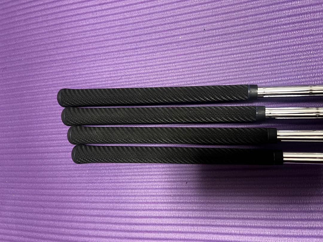 PRGR02 アイアンセット 4本（7〜P）