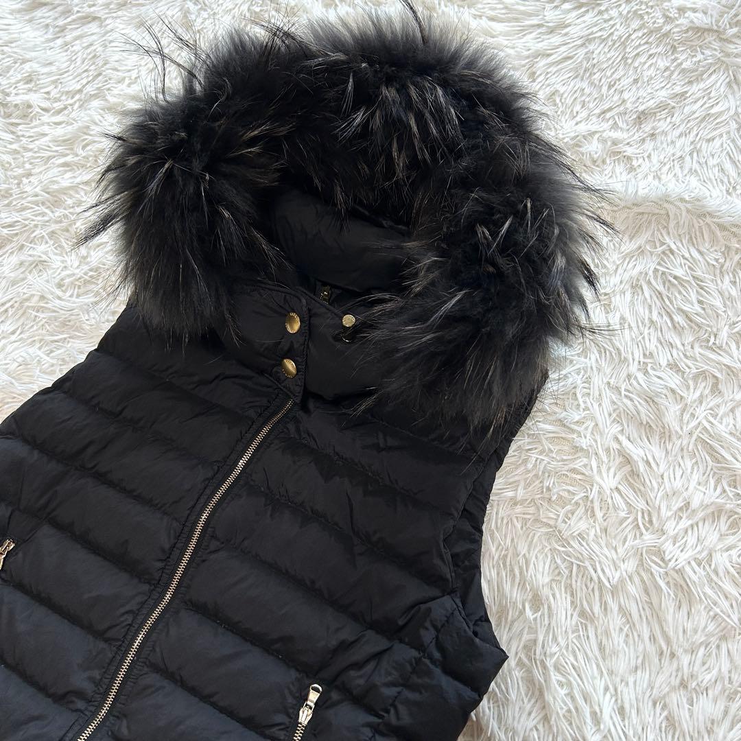 【美品】タトラス　ダウンベスト　ファー　フード取り外し可　ORSIERA 黒