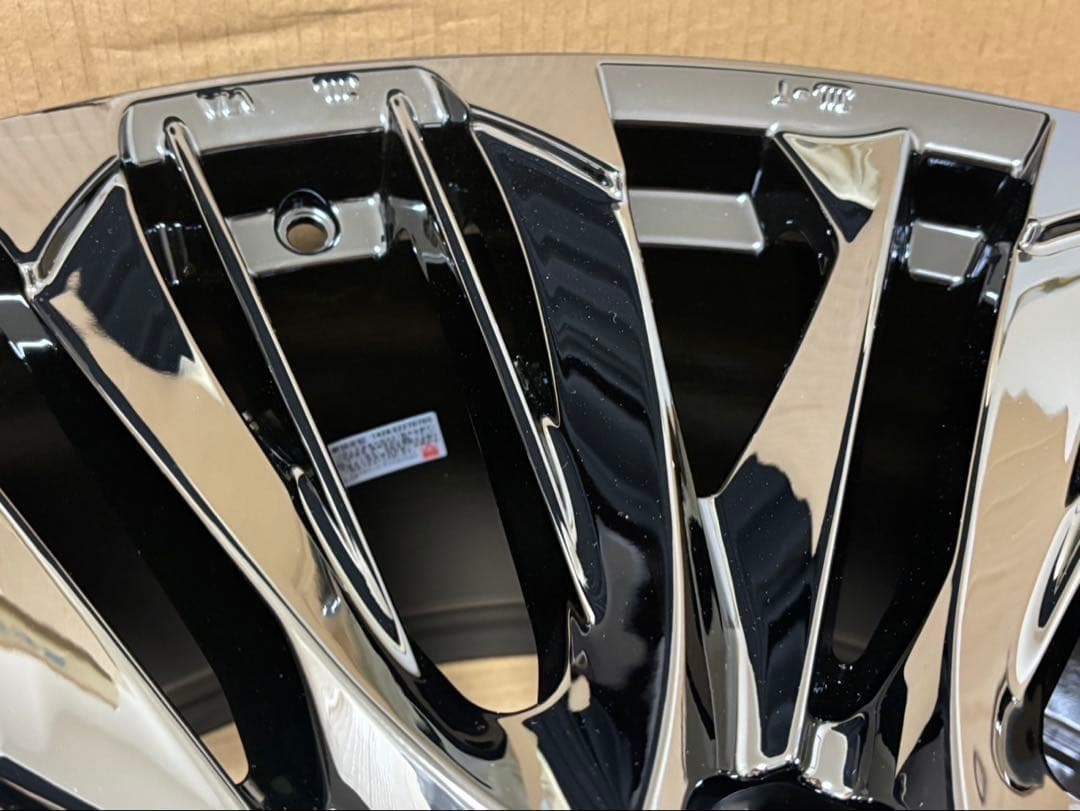 ヴァルド　ホイール　24インチ　FS001