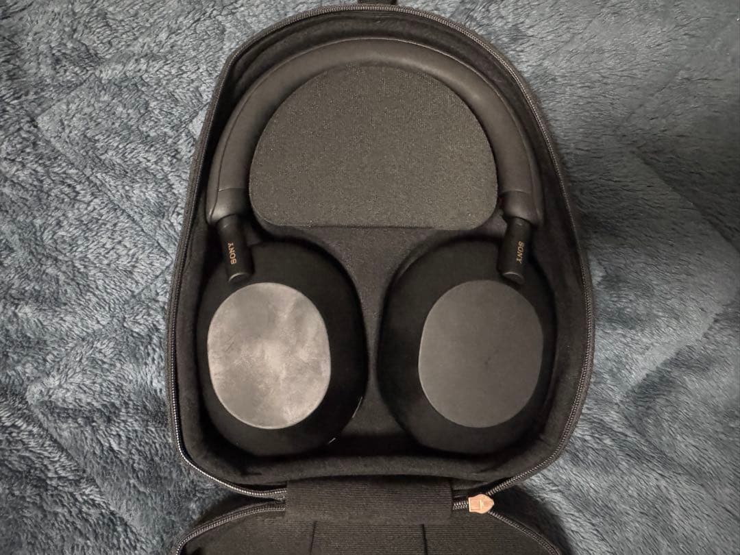 SONYワイヤレスヘッドホン WH-1000XM5