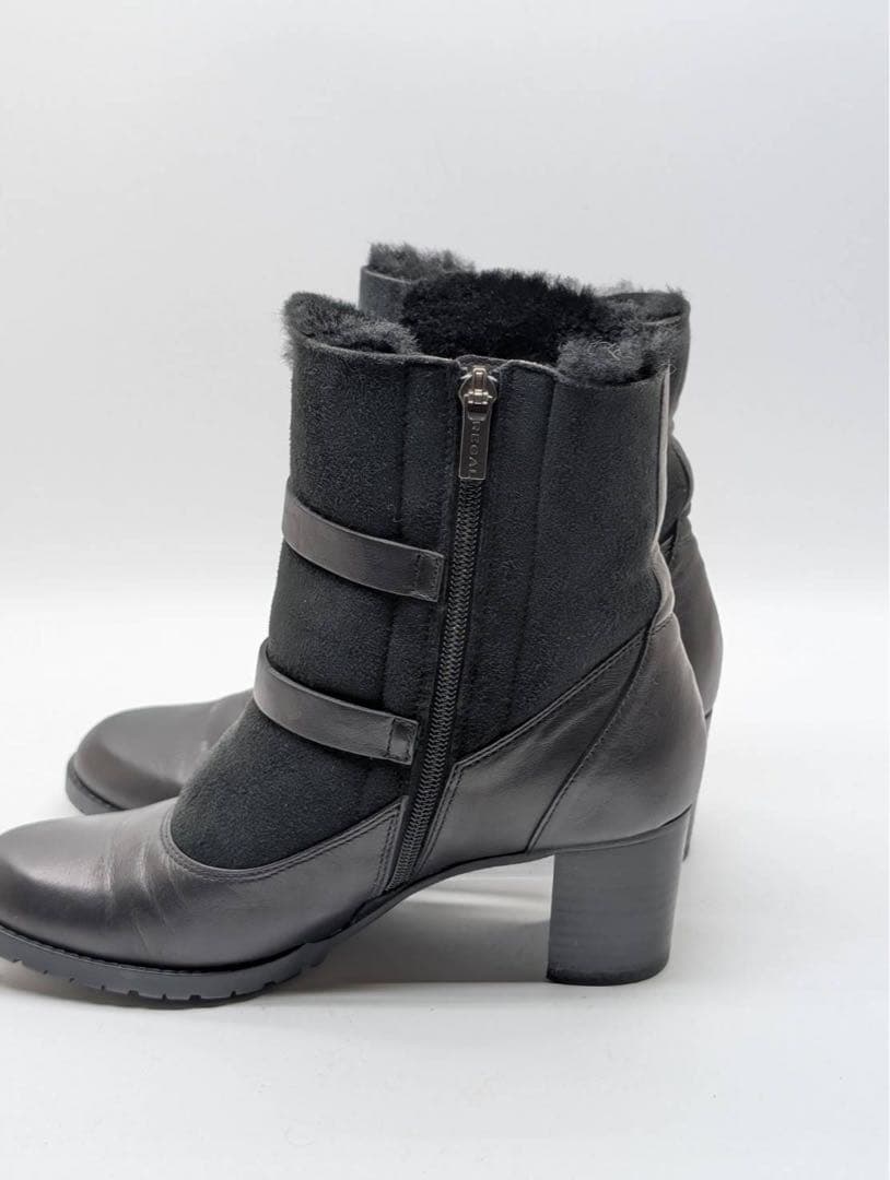 REGAL　ファー付きブラックムートンブーツ