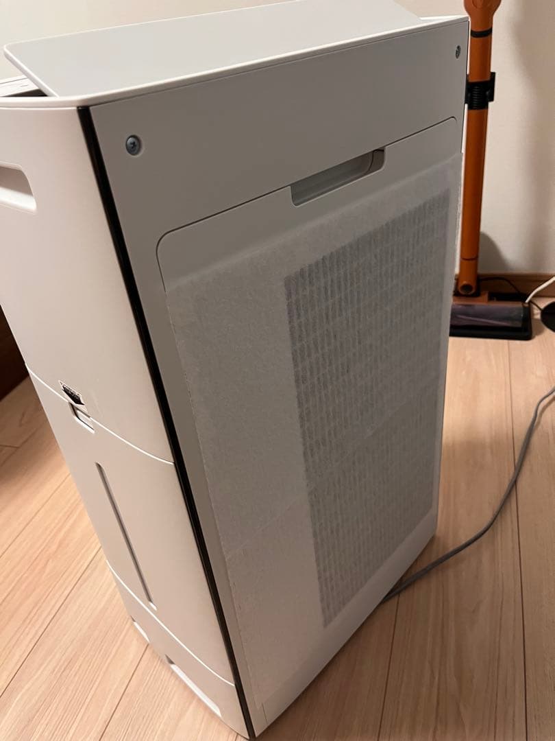 SHARP KI-TX70-W 加湿空気清浄機 シャープ　プラズマクラスター