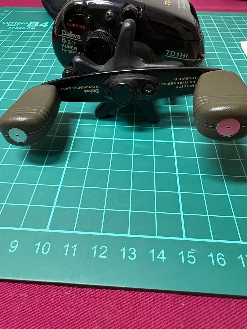 ダイワ TEAM DAIWA AIRL TD1Hi ベイトリール 右巻き