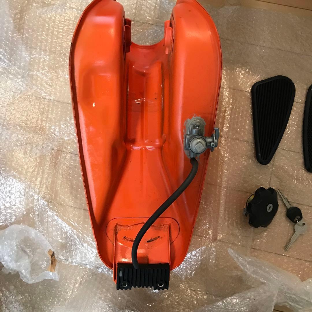 グラストラッカー燃料タンク　おまけ付き