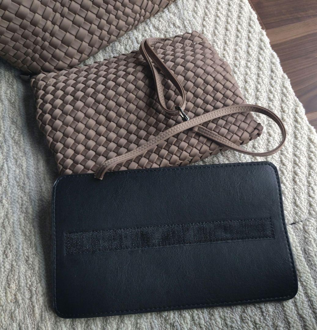 【新品 未使用】ベージュ軽量トートバッグ ポーチ付き セレクトショップで購入