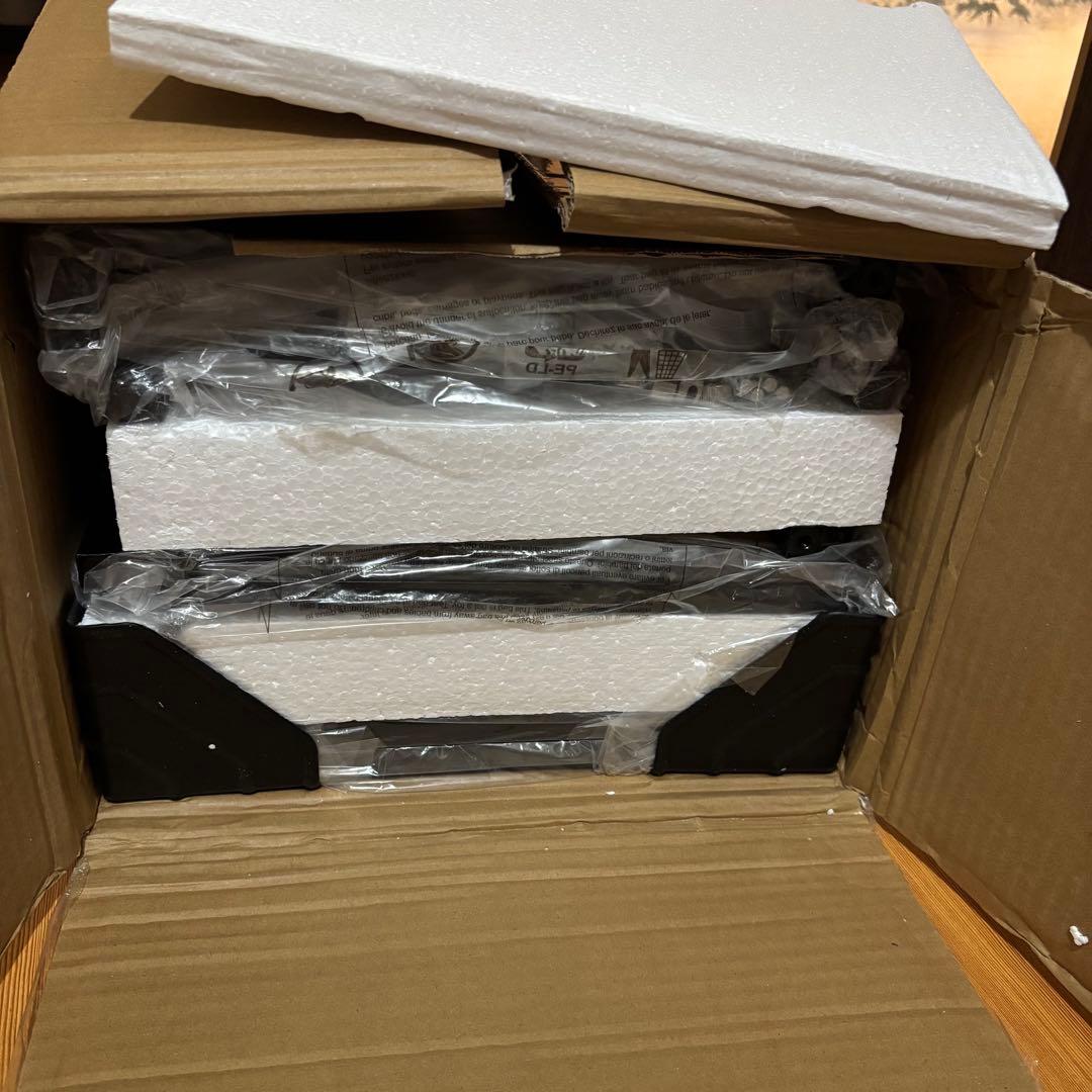 テレビ台 テレビボード 32㌅　耐荷重50kg 135x奥行30x高さ63cm