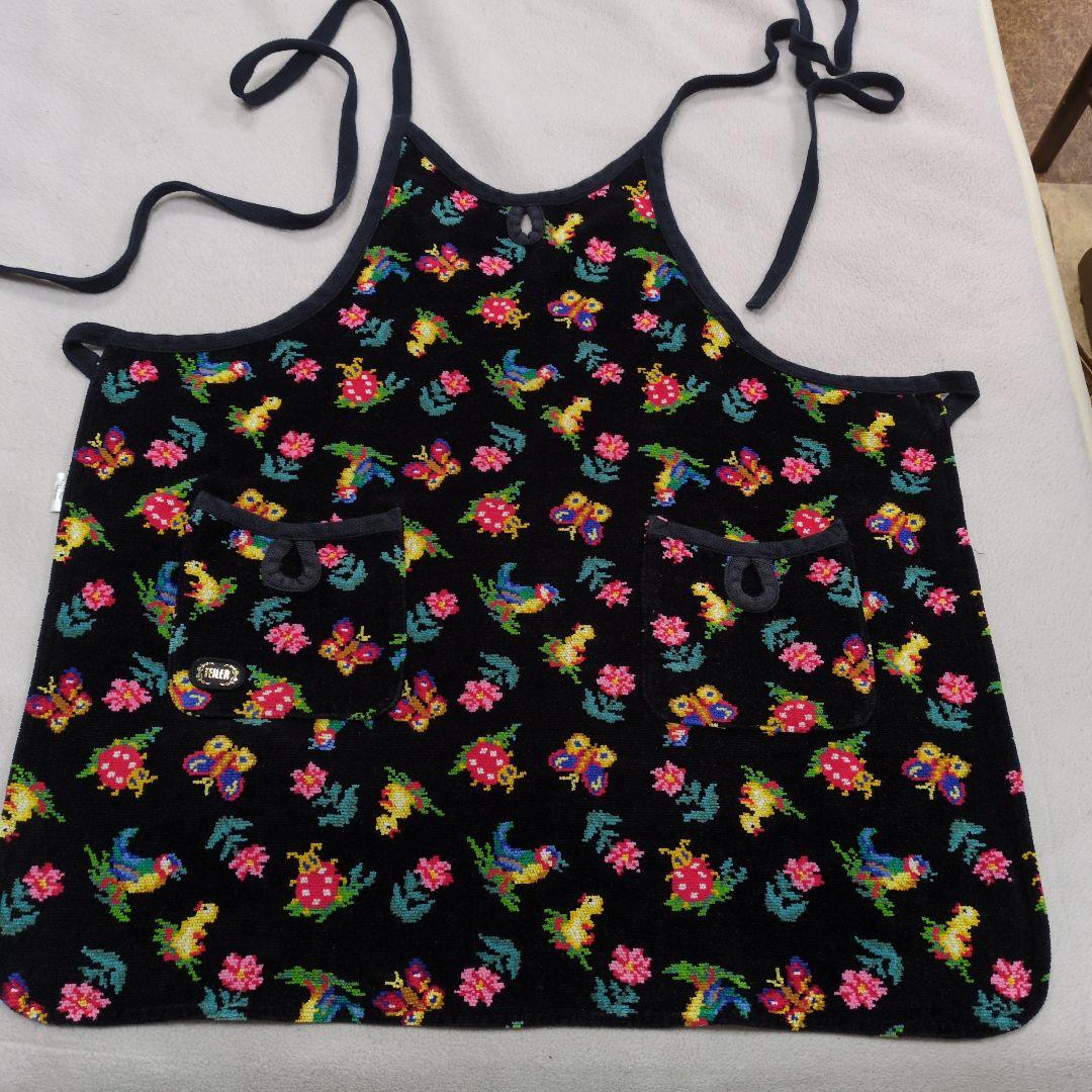 フェイラーエプロンハイジ柄中古品　ぼん様