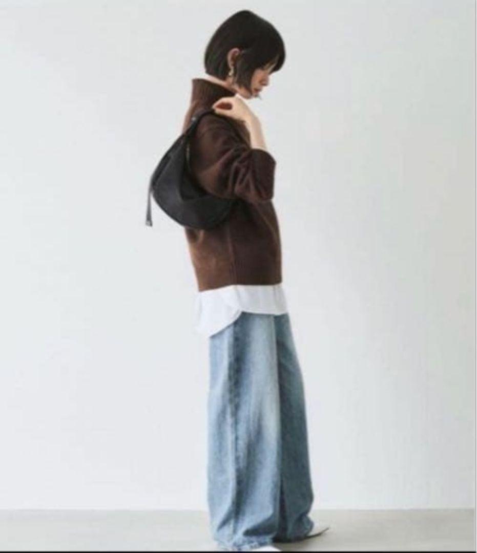 美品☆ラシット ナイロン ラウンドショルダーバッグ 金具シルバー