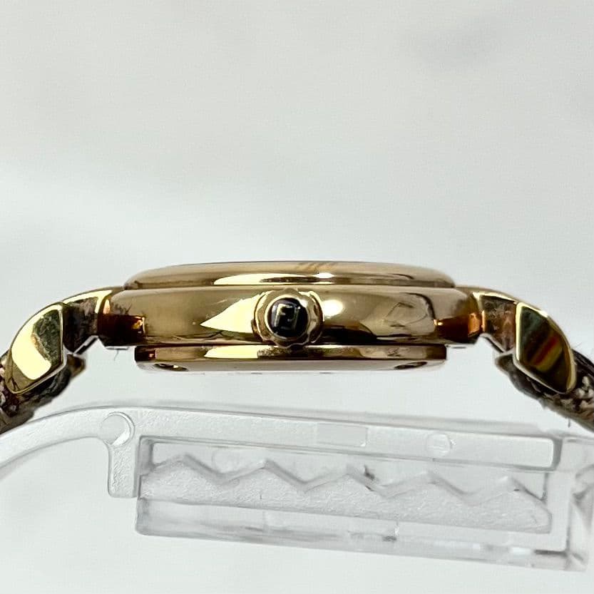 【稼働】 FENDI 2700L ズッカ 8P ダイヤ シェル文字盤 腕時計