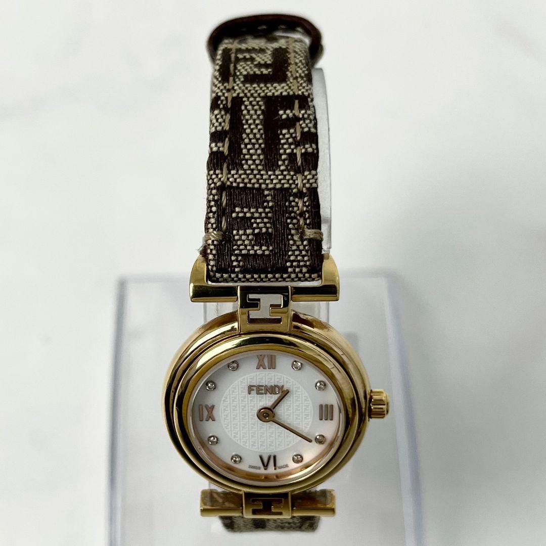 【稼働】 FENDI 2700L ズッカ 8P ダイヤ シェル文字盤 腕時計