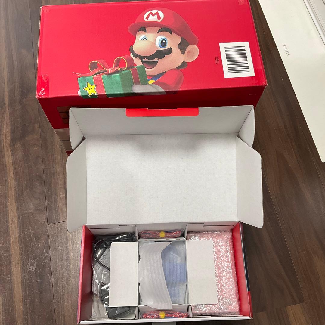 Nintendo Switch マリオレッド×ブルー　本体