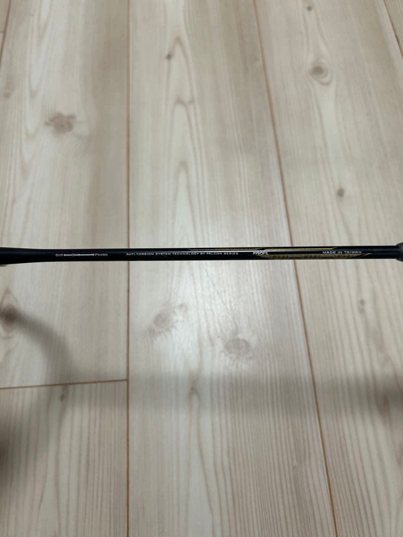 VICTOR バドミントンラケット THRUSTER F 4UG5