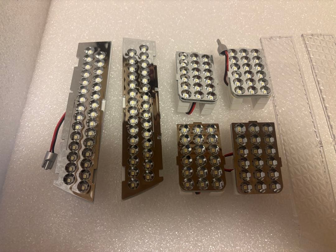 ★美品★ヴァレンティ　ルームランプLED★ヴェルファイア アルファード★