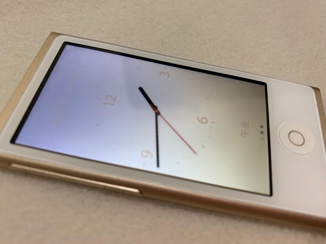 【美品】Apple iPod nano 第7世代 16GB ゴールド