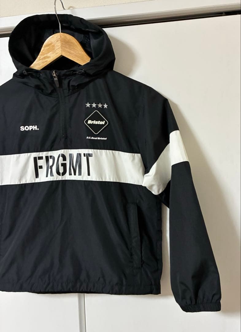 ジャケット・ブルゾン FCRB TRAINING ANORAK SPONSORED FRGMT130