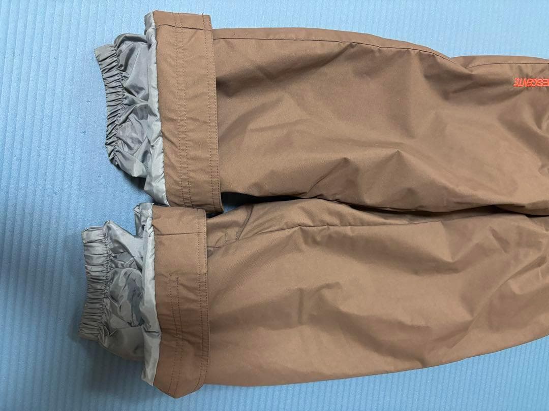 DESCENTE 130 スキーウェア　スキーウエア　子供　デサント　キッズ