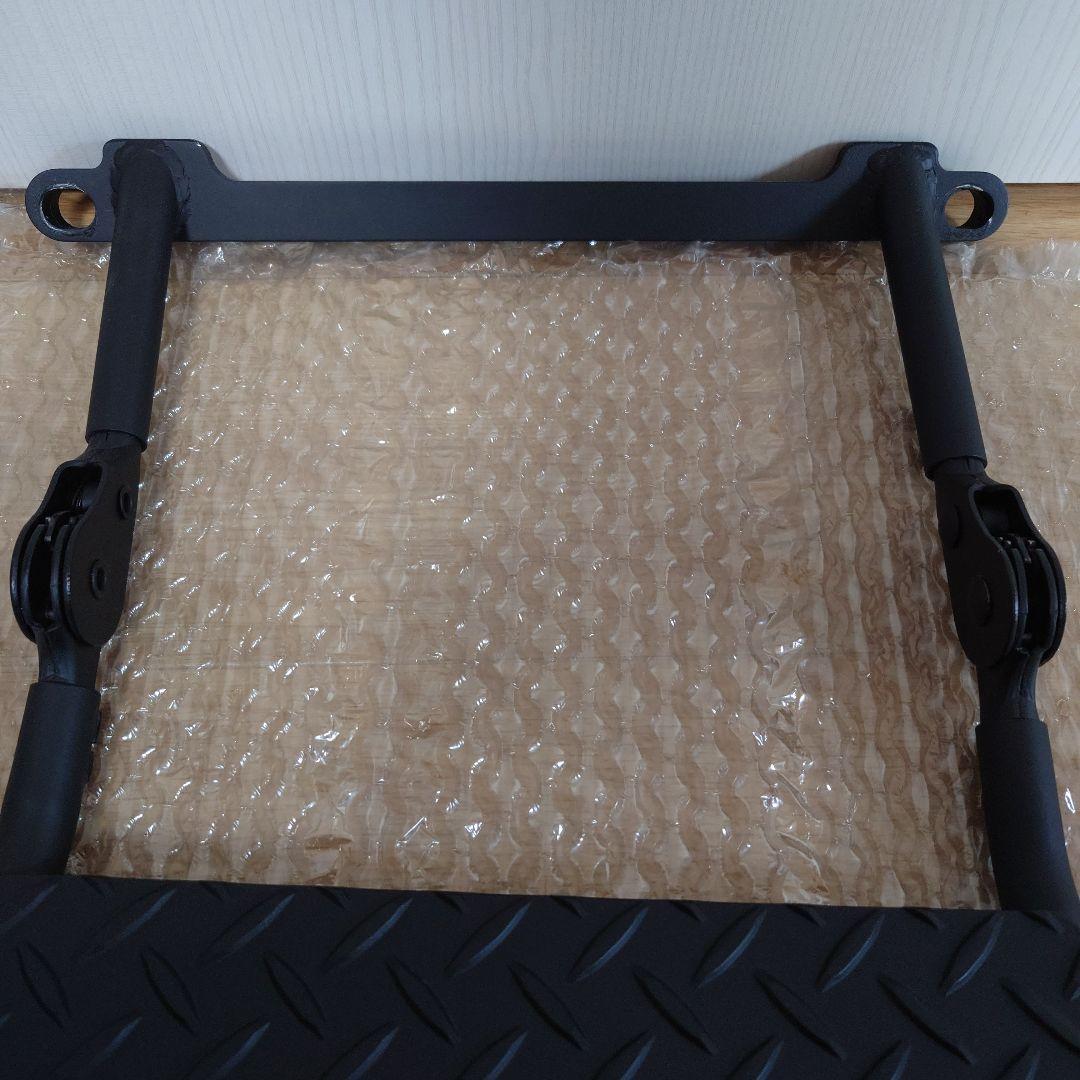 【美品】200系ハイエース　フットレスト