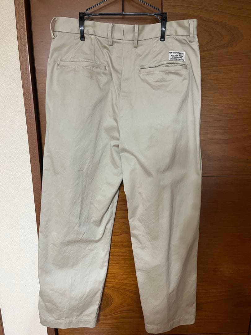 DOUBLE PLEATED CHINO TROUSERS 〔XLサイズ）